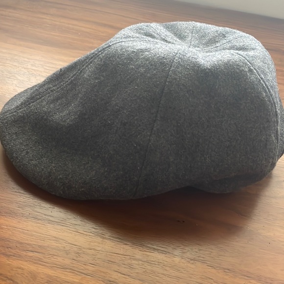 impermeable by weatherproof Other - Impermeable by Weatherproof Newsboy Cap